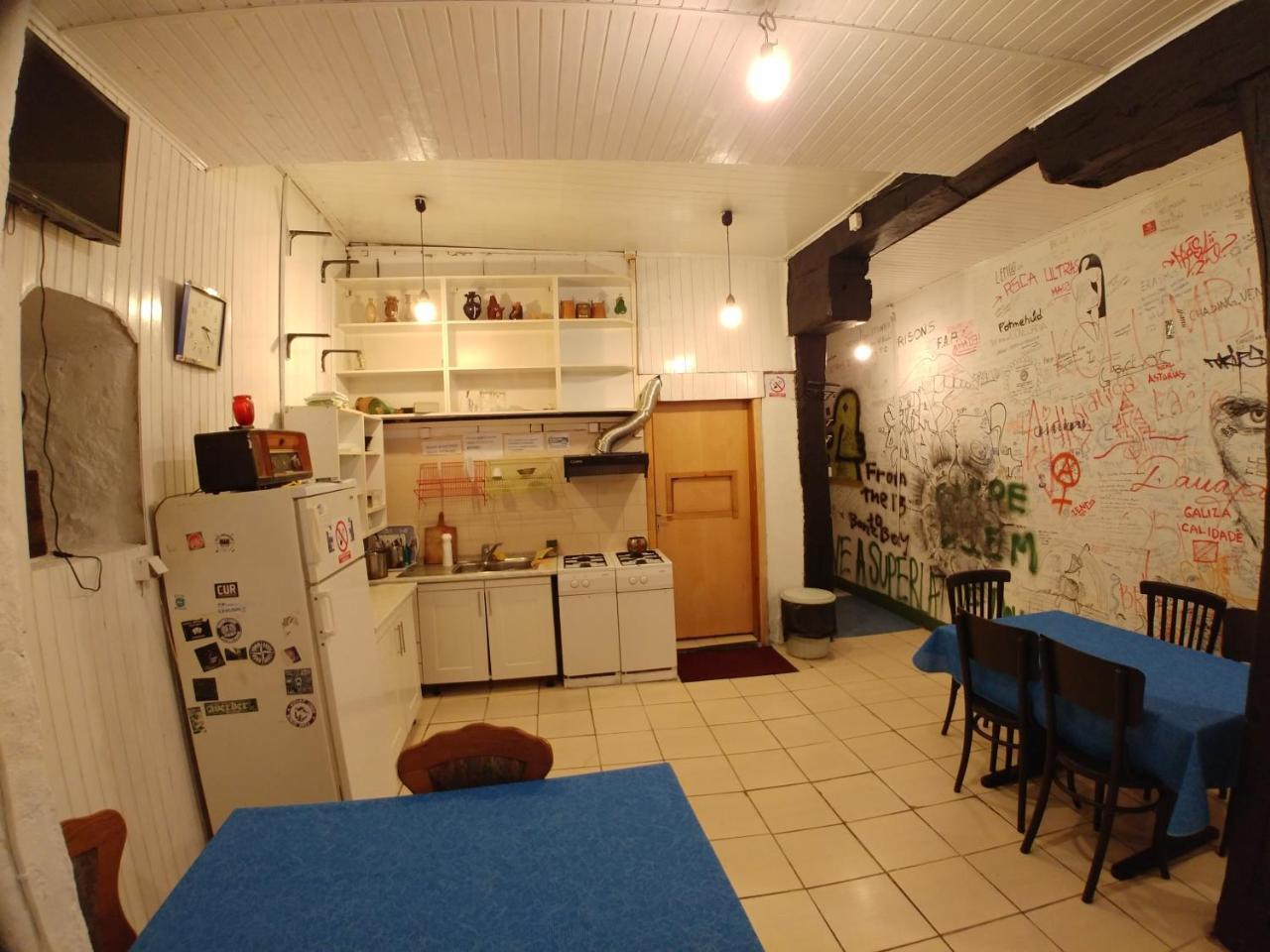 Ljubicica Hostel ซาราเยโว ภายนอก รูปภาพ